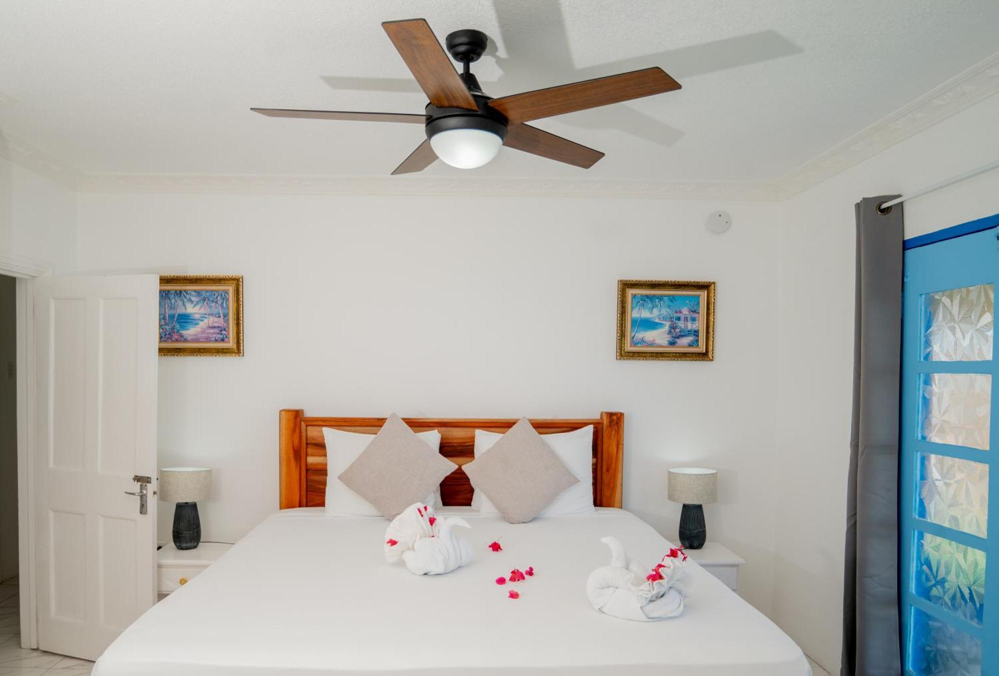 Beyond Sunset Resort & Villas Treasure Beach Εξωτερικό φωτογραφία