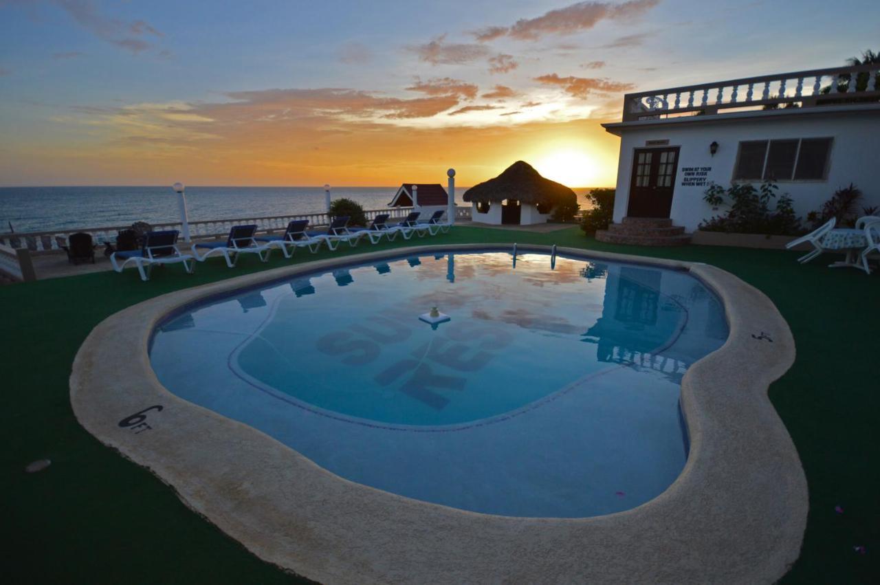 Beyond Sunset Resort & Villas Treasure Beach Εξωτερικό φωτογραφία
